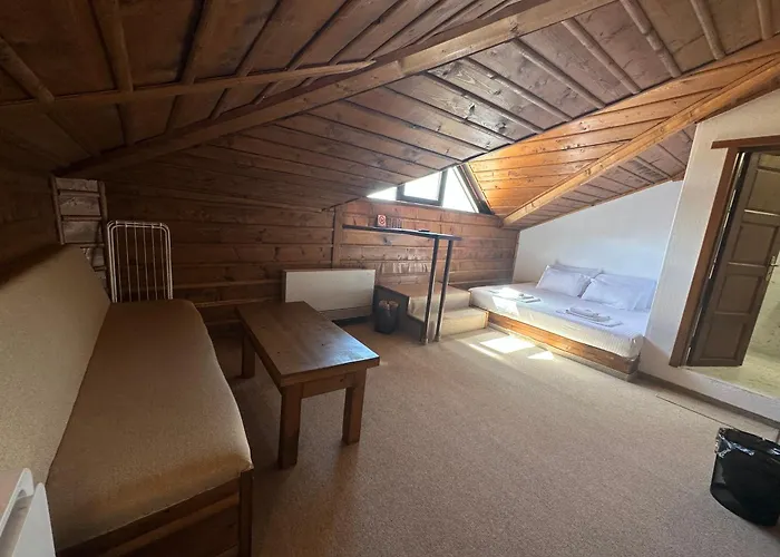 Hotel Leshten