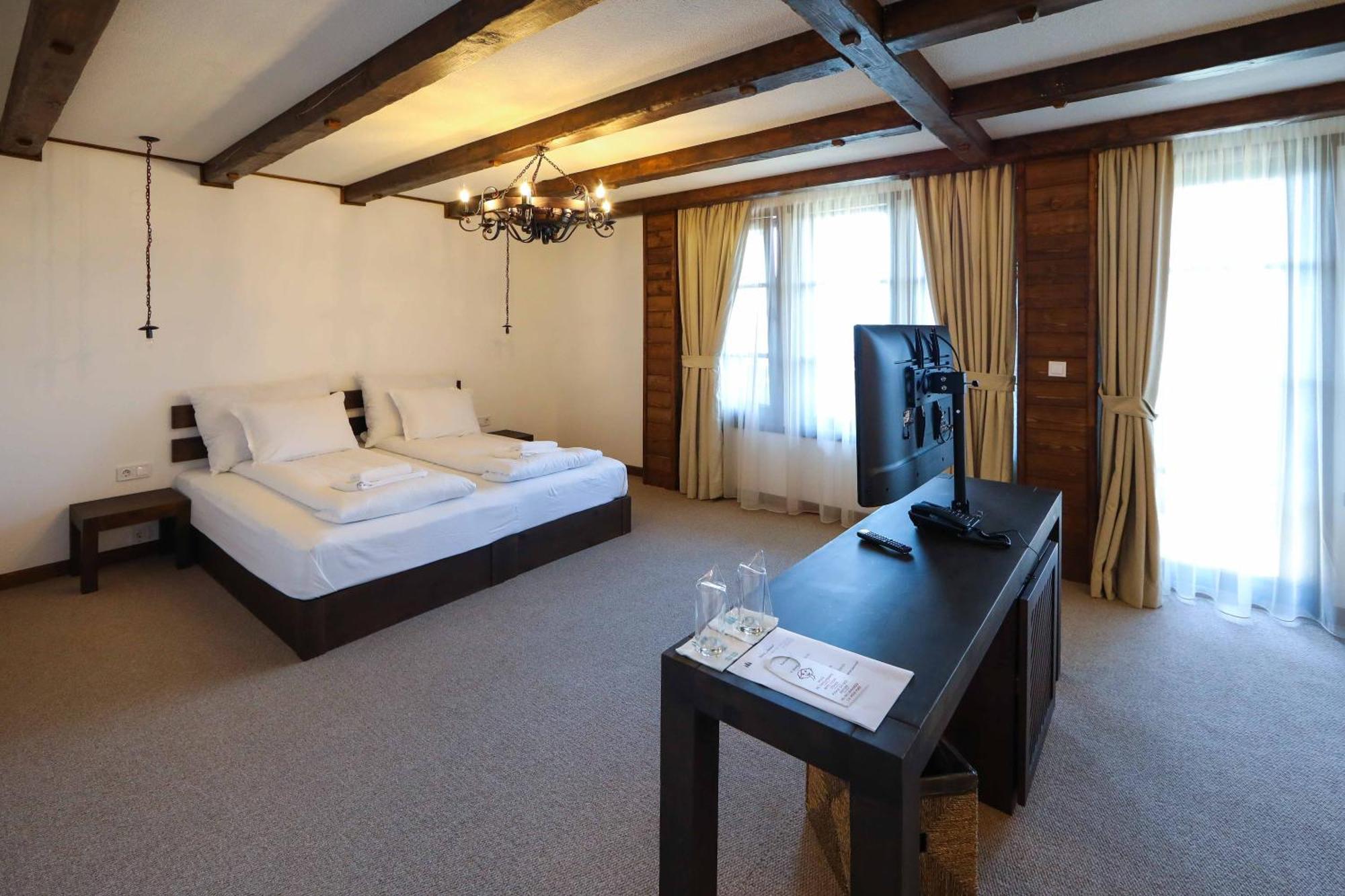 Hotel Leshten * Leshten