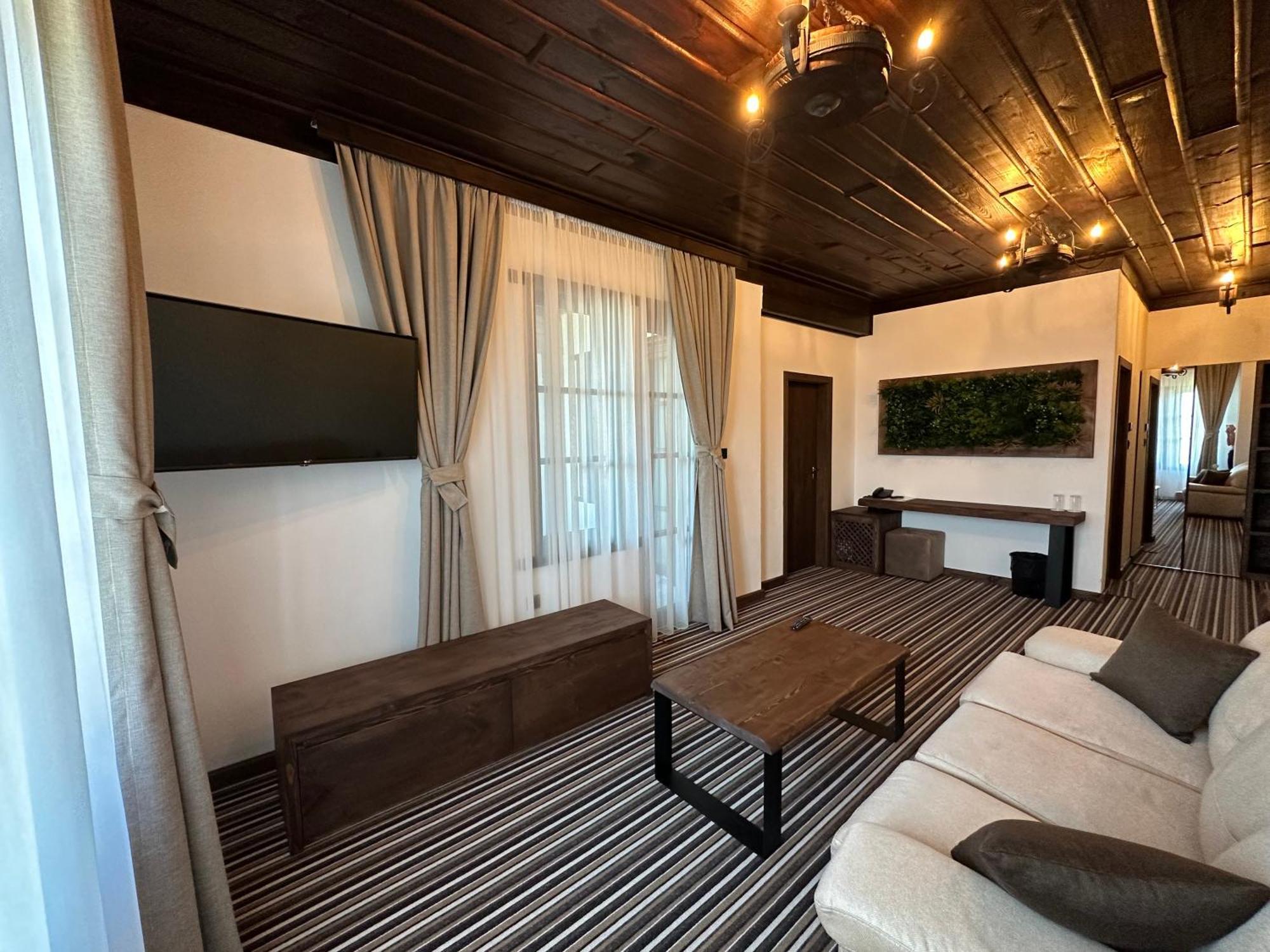 Hotel Hotel Leshten *